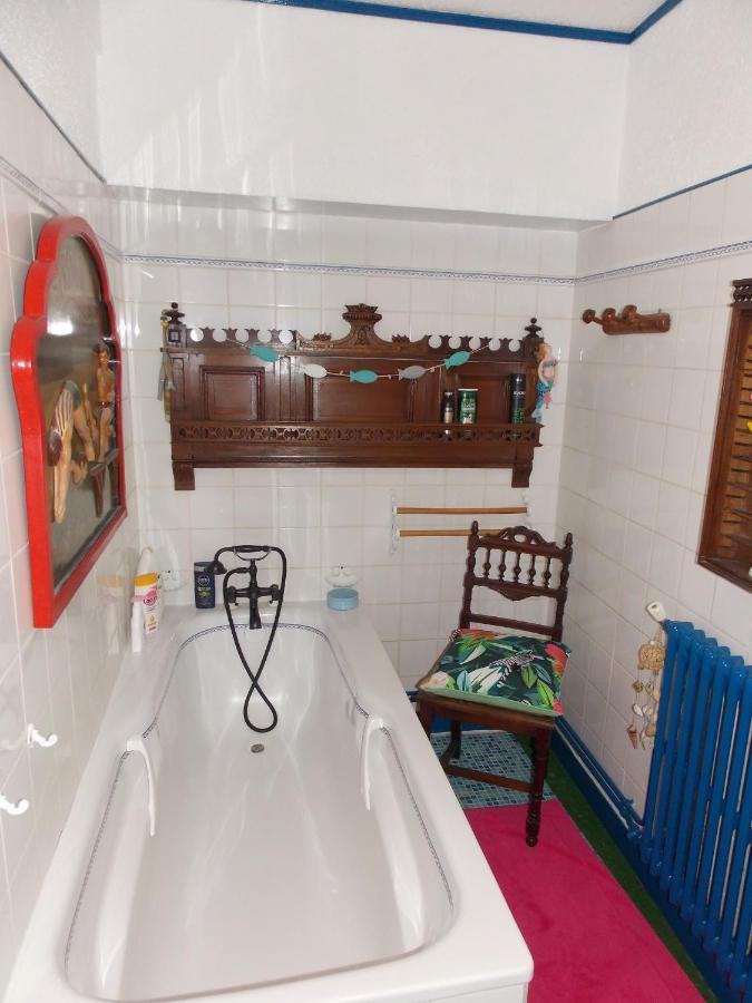 Chambre Du Retour En Enfance - Abdl Dol-de-Bretagne Exterior foto