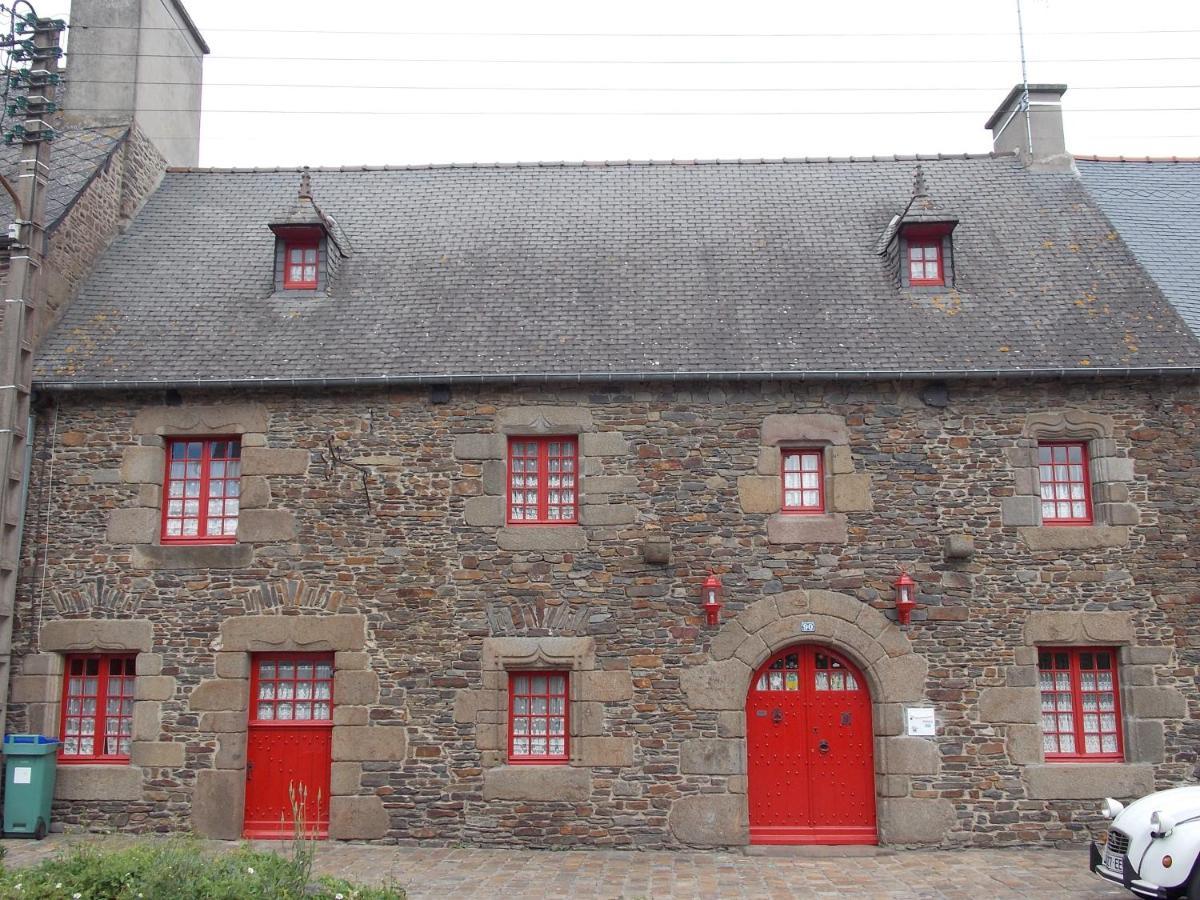 Chambre Du Retour En Enfance - Abdl Dol-de-Bretagne Exterior foto